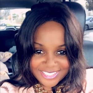 Meet your Posher, Tiffney